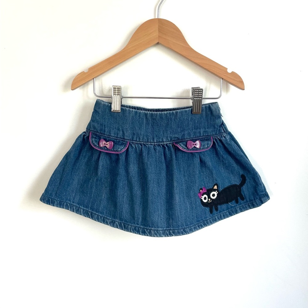 4/$20💥2T Gymboree Chambray Flared Denim Skirt, Embroidered Cat, Bow Pockets